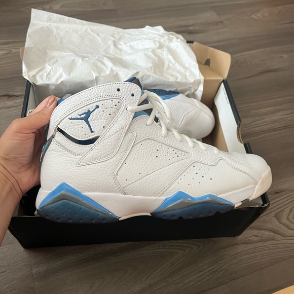 retro 7 french blue
